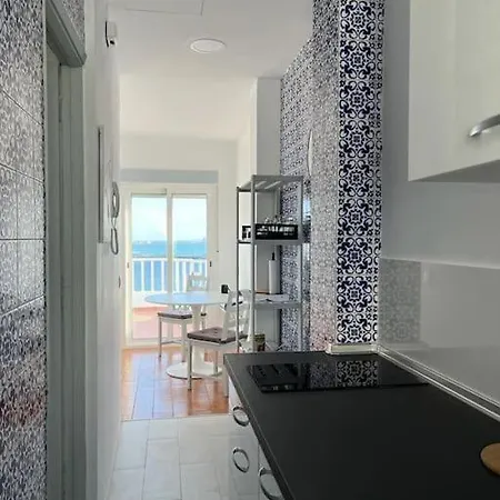 Atico Tranquilo Con Vistas Unicas Al Mar شقة *