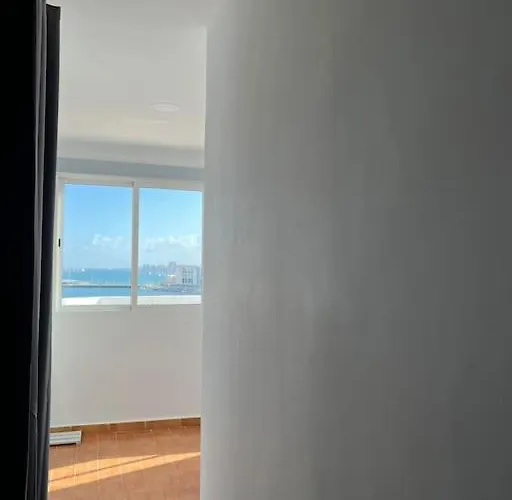 Atico Tranquilo Con Vistas Unicas Al Mar *