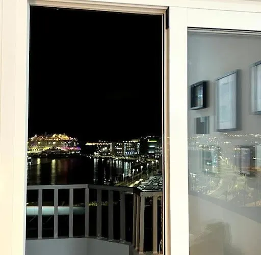 Atico Tranquilo Con Vistas Unicas Al Mar