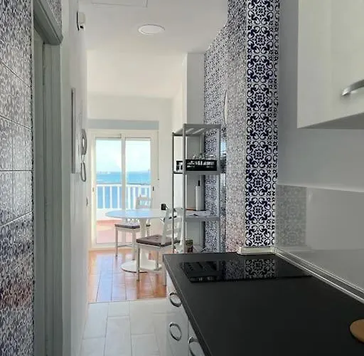 Atico Tranquilo Con Vistas Unicas Al Mar Apartament *