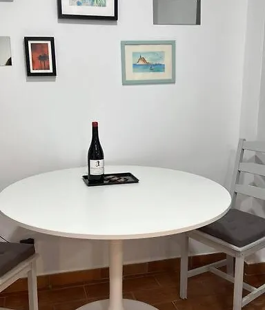 Atico Tranquilo Con Vistas Unicas Al Mar